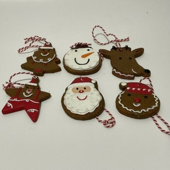 HALLMARK 6 GINGERBREAD Faux Cookie ORNAMENTS - Picture 1 of 7